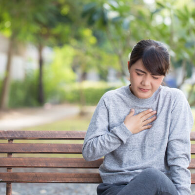 Know about the causes and symptoms of heartburn